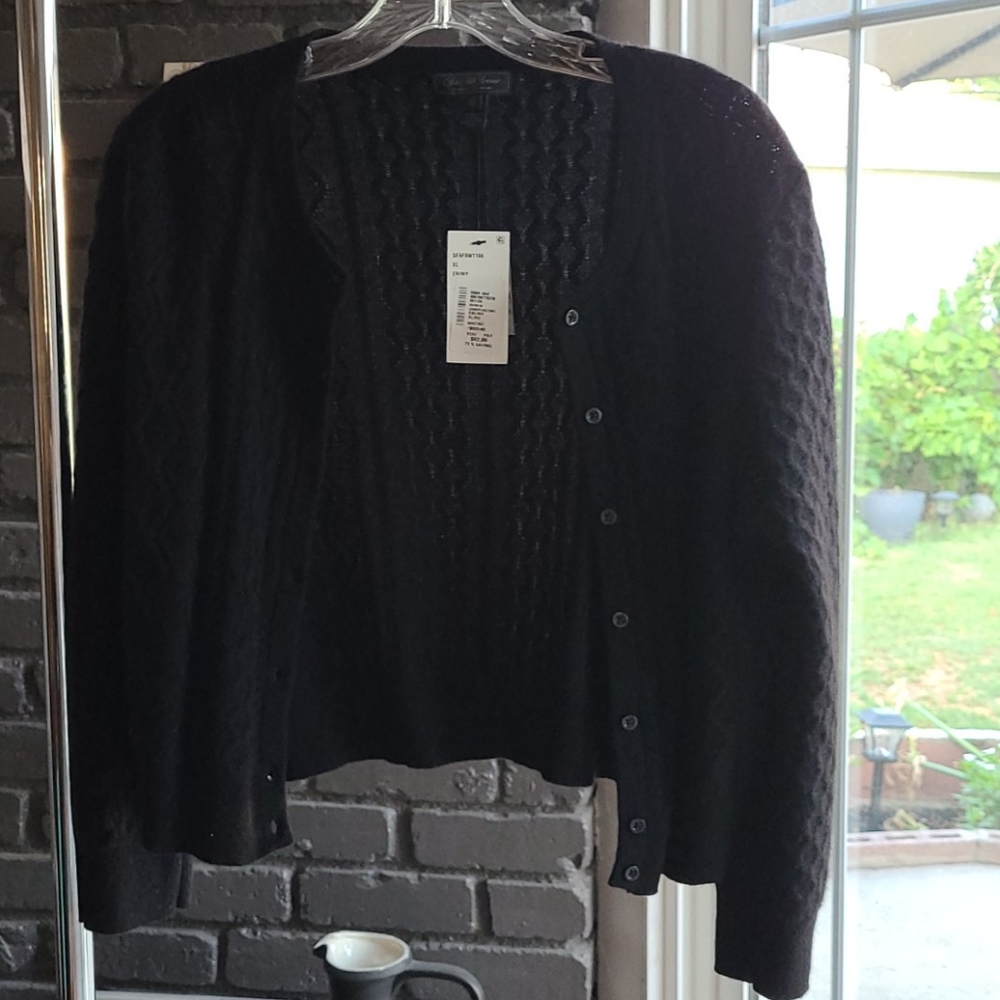 Saks fifth avenue Cashmere 3/4 sleeve cardigan